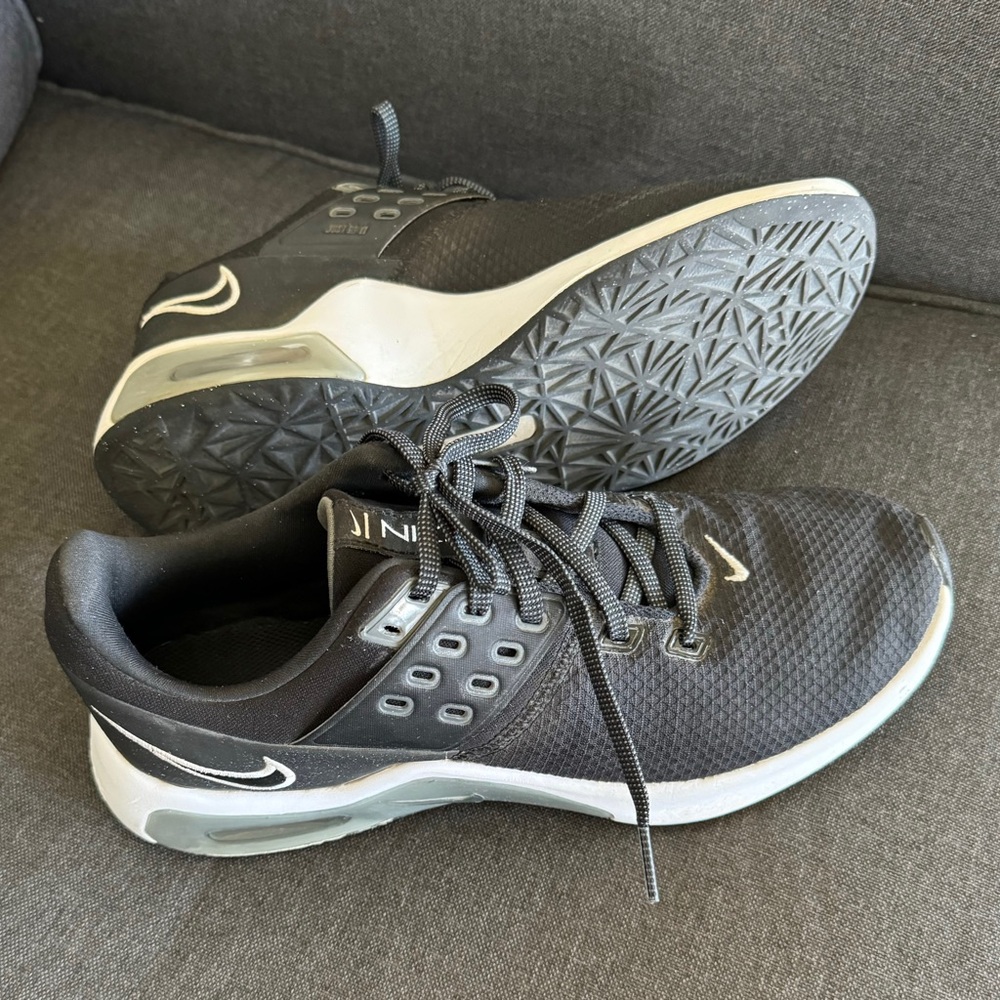 Nike Air Max Belle Tr 4